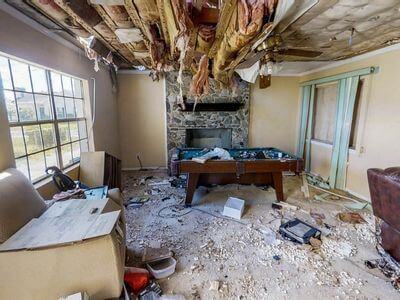 About water damage restoration service - burst pipe water damage experts in Seattle